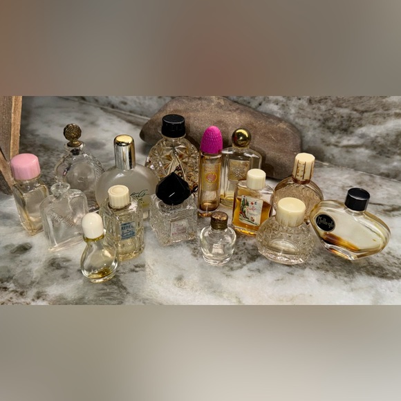 Vintage Art Deco Miniature Glass Perfume Bottles Lot - Picture 9 of 9